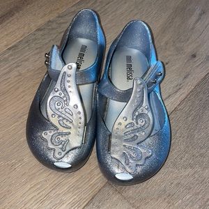 Toddler shoes